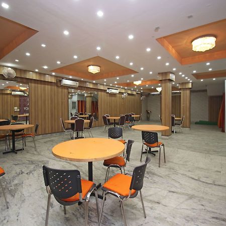 Oyo 576 Hotel Shree Kanta Residency Gurgaon Extérieur photo